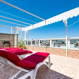 Rentandhomes Boliches Penthouse Apartamento